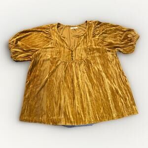 MAURICES Women’s Gold Crushed Velvet Puff Short Sleeve Top Shimmer Size M Gothic